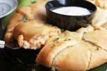 Buffalo Chicken Crescent Ring