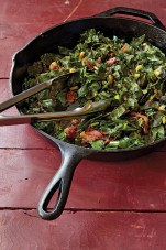 GARLICKY SKILLET GREENS WITH HAM